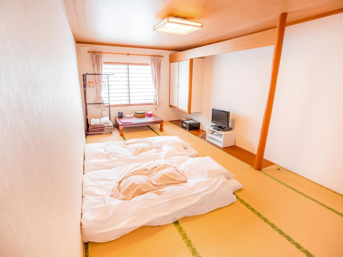 Rusutsu Lodges Pension Lilla Huset Niseko Exteriér fotografie