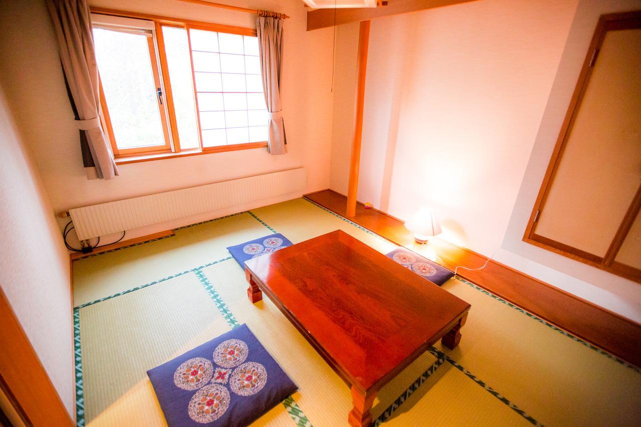Rusutsu Lodges Pension Lilla Huset Niseko Exteriér fotografie